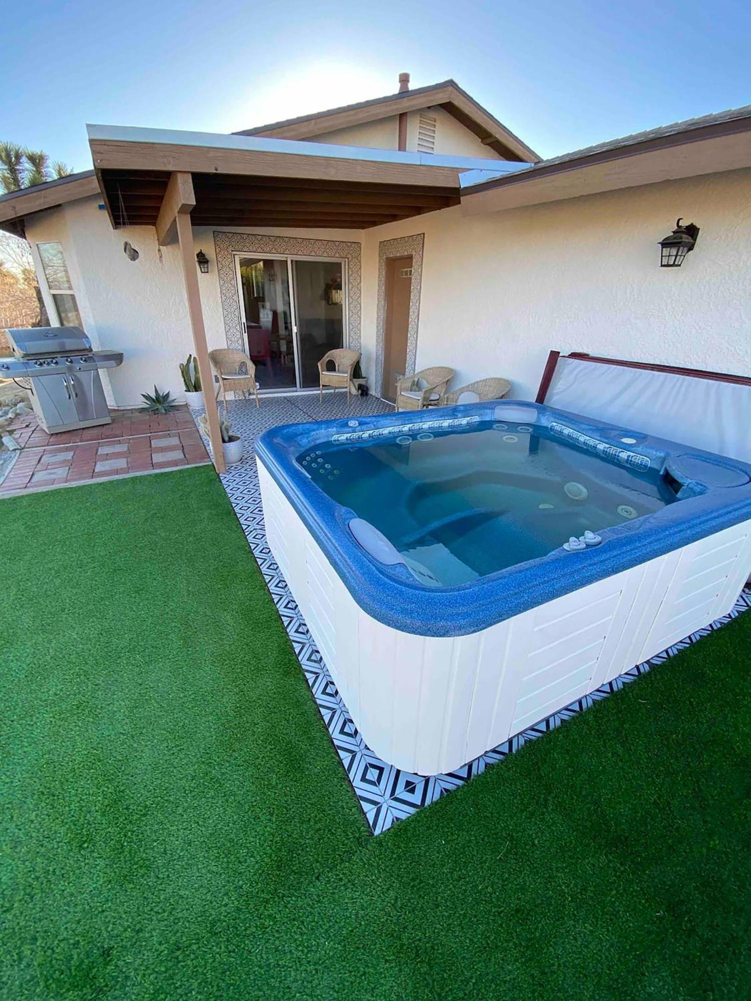 Electroliquid's Casa Pueblo *